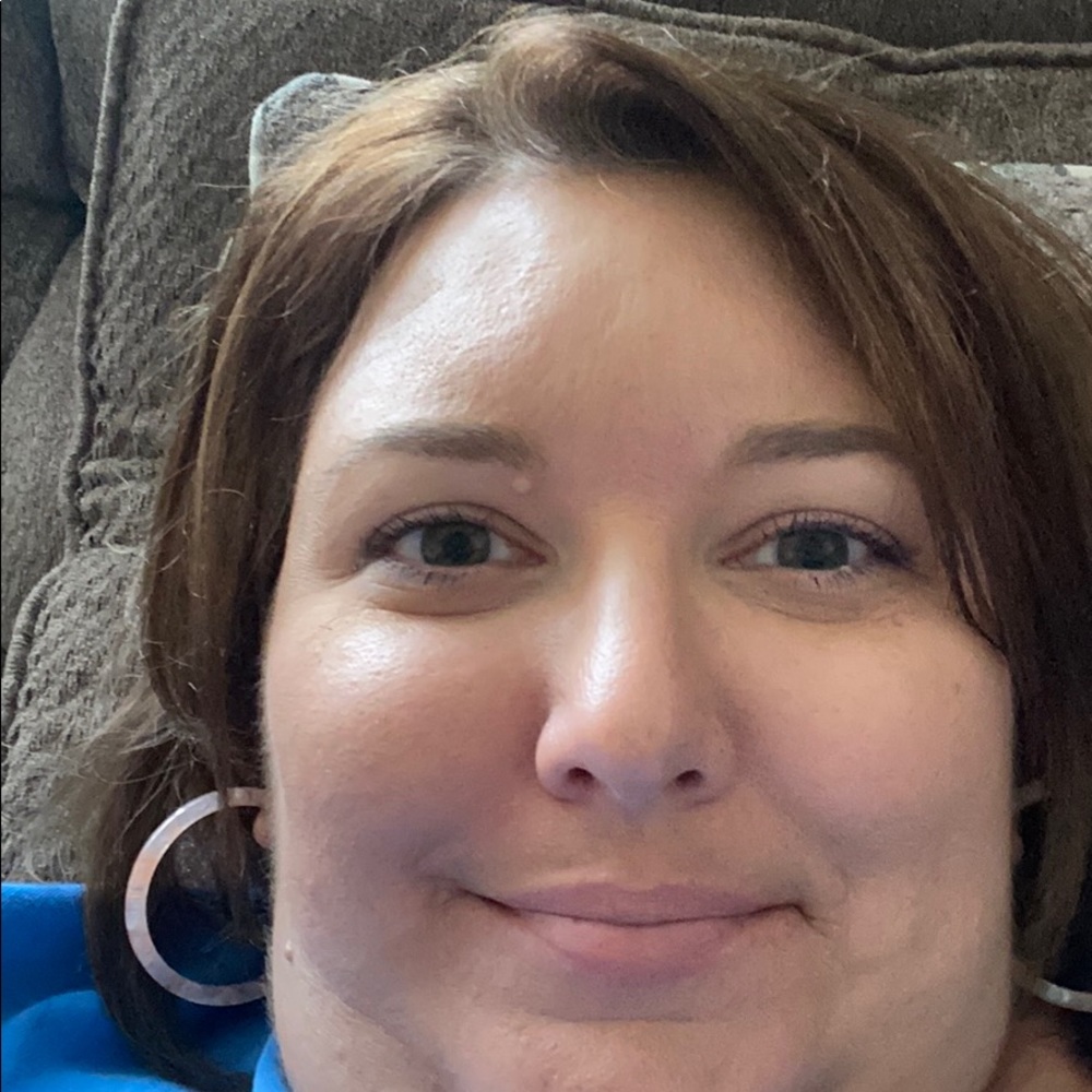 Meet your Posher, Erica